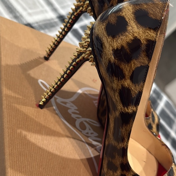 Christian Louboutin, European size 36.5, animal print heels with gold spikes - Picture 1 of 3